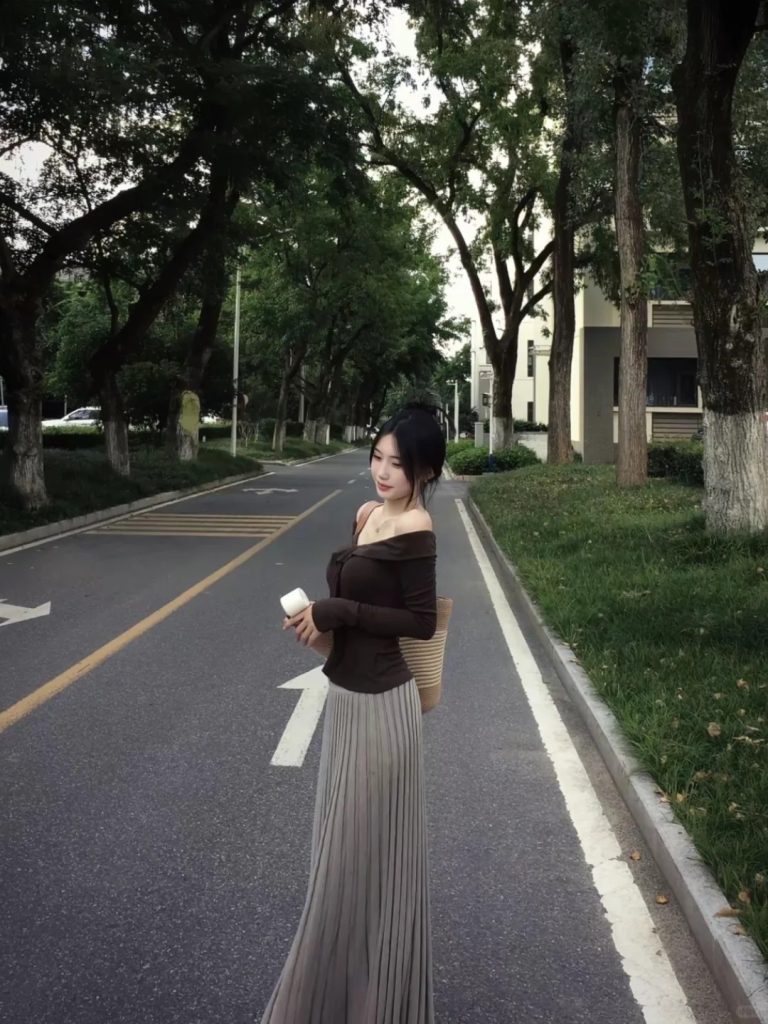 城市生活人物配图